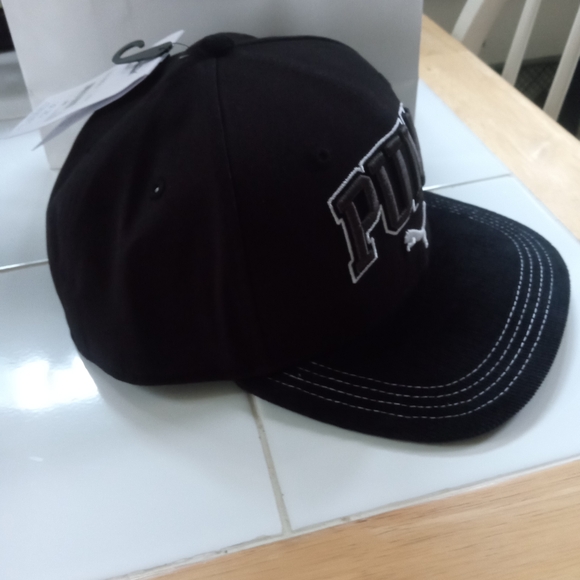 PUMA Black Cap with White Logo - Picture 6 of 7